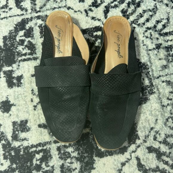 FREE PEOPLE AT EASE BLACK LOAFER MULES Size 41 - Picture 2 of 7